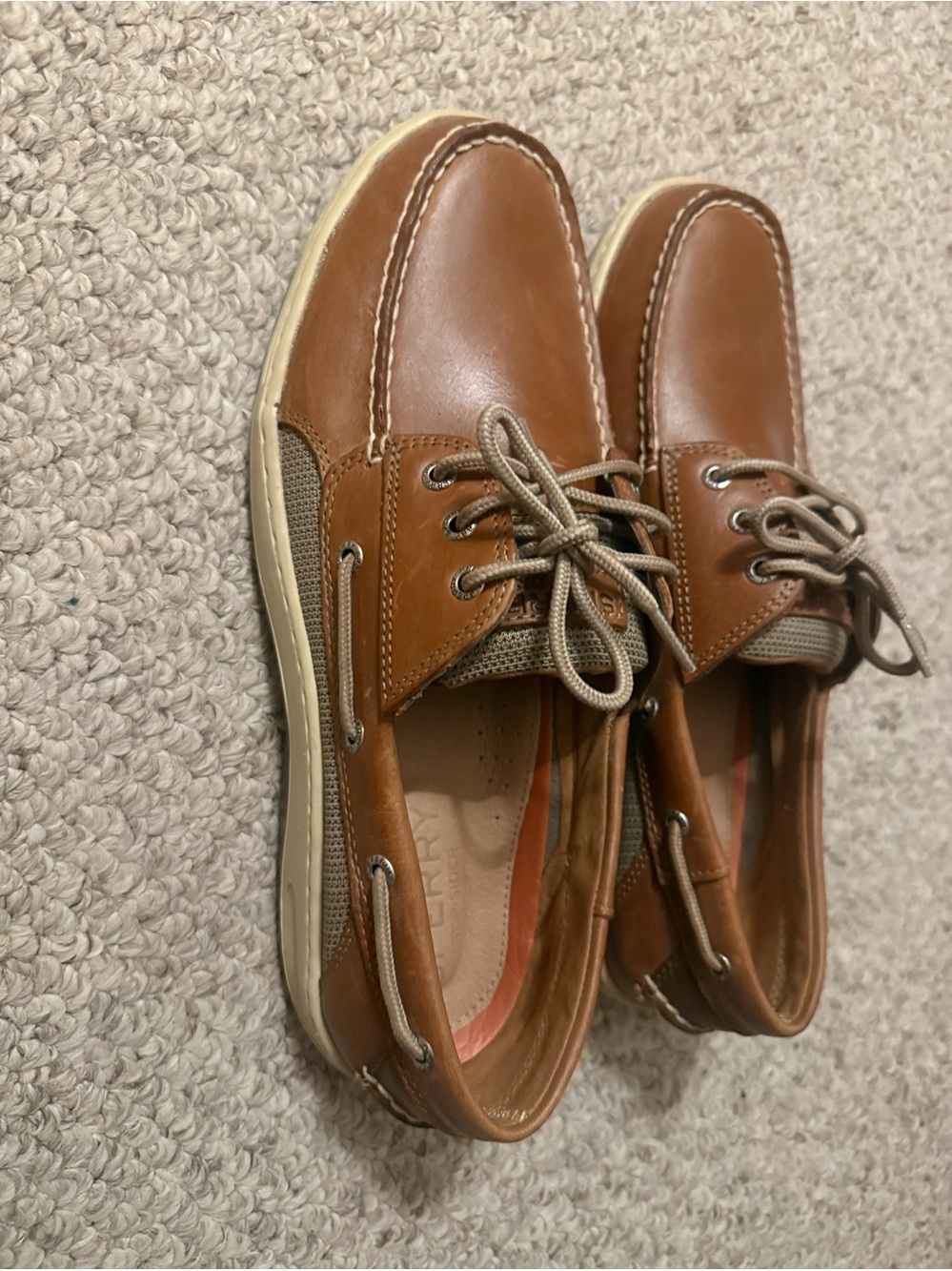 Sperry Men’s Brown Leather Lace-Up Loafers.
